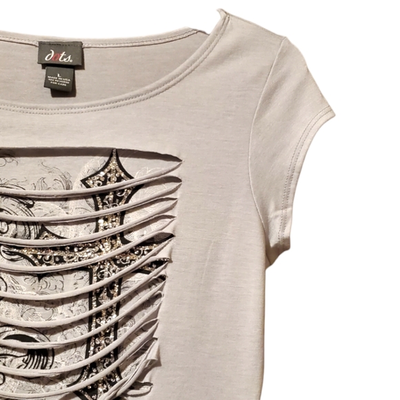 Dots Cut-Out Embellished Top - Picture 4 of 14